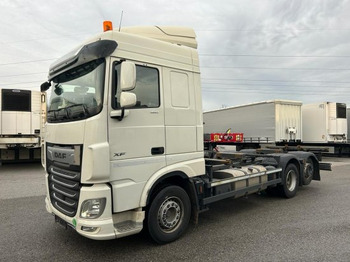 Camión portacontenedore/ Intercambiable DAF XF 480