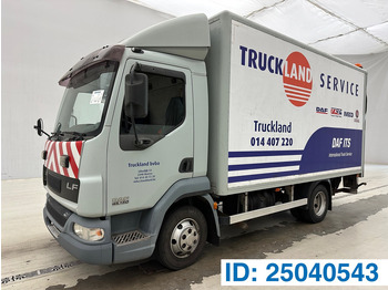 Camión caja cerrada DAF LF 45 150
