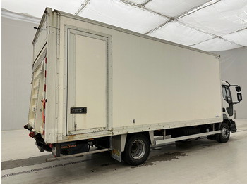 Camión caja cerrada Volvo FL 240: foto 4