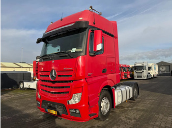 Cabeza tractora MERCEDES-BENZ Actros 1842
