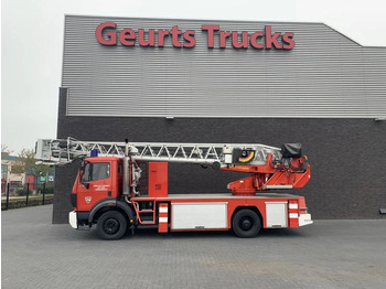 Camión MERCEDES-BENZ SK 1838