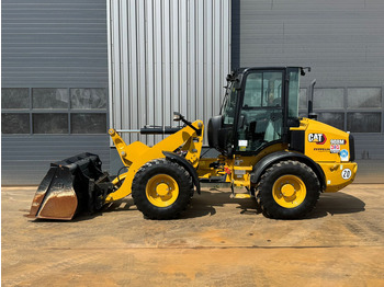 Cargadora de ruedas CATERPILLAR 908M