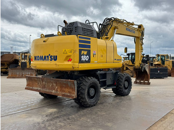 Leasing de Komatsu PW180-11 Komatsu PW180-11: foto 5