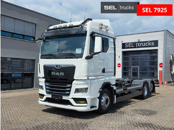Camión portacontenedore/ Intercambiable MAN TGX 26.510