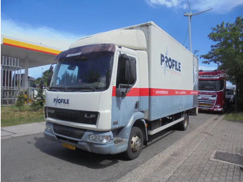 Camión caja cerrada DAF LF 45 150