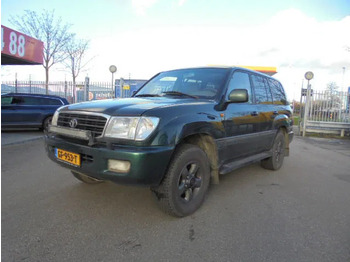 Coche TOYOTA Land Cruiser