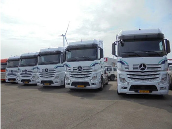 Cabeza tractora MERCEDES-BENZ Actros 1842