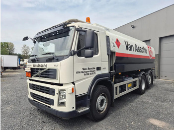 Camión cisterna VOLVO FM 400