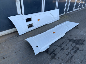 Carrocería y exterior para Camión DAF XF106 Sideskirt Set DAF 1903109: foto 3