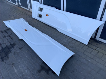 Carrocería y exterior para Camión DAF XF106 Sideskirt Set DAF 1903109: foto 2