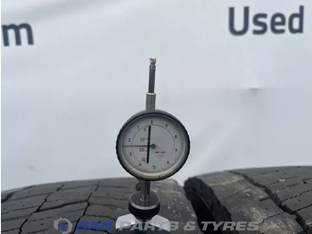 Neumático para Camión Michelin Michelin 315/70R22.5 X MULTI D 154/150 M+S 3PMSF gebruikte set: foto 3