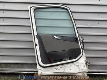 Puerta y piezas para Camión Volvo FH4: foto 2