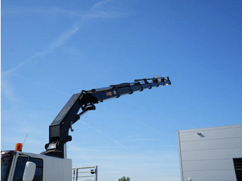 Camión grúa DAF CF 85 FAN Kraanwagen met bak, 47 t. HMF kraan: foto 2