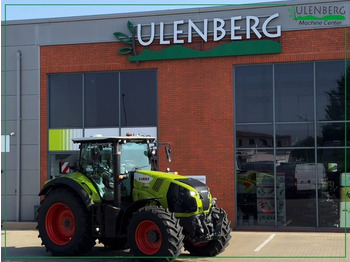 Tractor CLAAS Axion 810