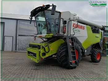 Cosechadora de granos CLAAS