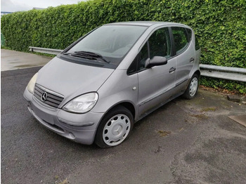 Coche MERCEDES-BENZ