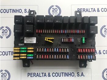 Fusible para Camión VOLVO Fuse box 20568055/ VOLVO FH: foto 1