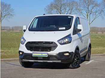 Furgoneta pequeña FORD Transit