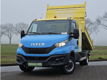 Volquete furgoneta IVECO Daily 35c16