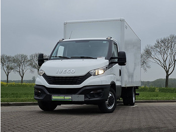 Furgoneta caja cerrada IVECO Daily 35c16