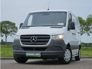 Furgón MERCEDES-BENZ Sprinter 311