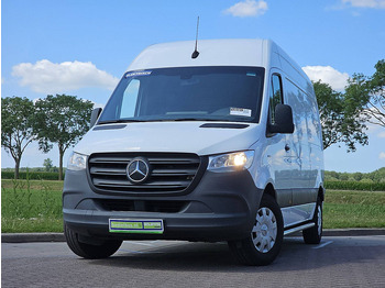 Furgón MERCEDES-BENZ eSprinter