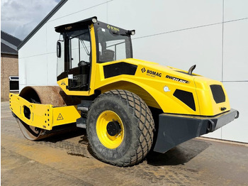 Rodillo Bomag BW211DH-5 - German Machine / Only 1311 Hours: foto 3