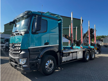Camión forestal MERCEDES-BENZ Arocs 2653