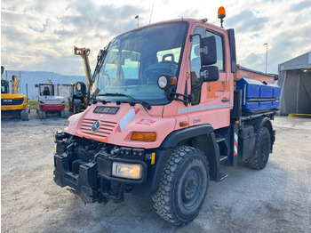 Camión UNIMOG U300