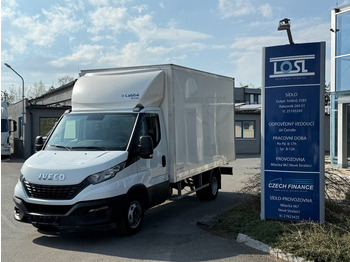 Furgoneta caja cerrada IVECO Daily 35c16