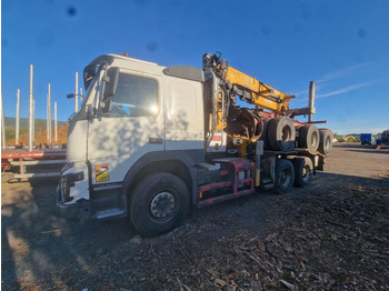Camión forestal VOLVO FM