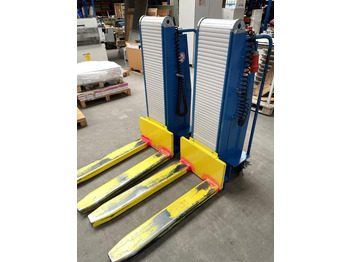 Leasing de  two electric pallet lifters Butler 1200 two electric pallet lifters Butler 1200: foto 1