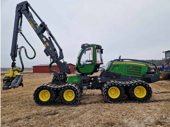 Procesadora forestal JOHN DEERE