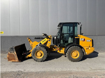 Cargadora de ruedas CATERPILLAR 906M
