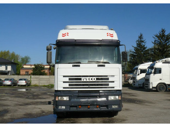 Cabeza tractora IVECO