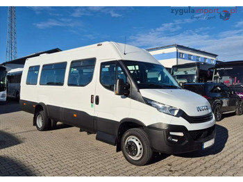 Minibús IVECO Daily