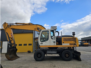 Excavadora de ruedas LIEBHERR A 914