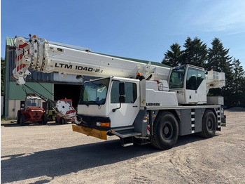 Grúa todo terreno LIEBHERR LTM 1040-2.1