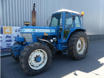 Tractor FORD