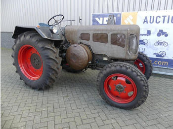 Tractor LANZ BULLDOG