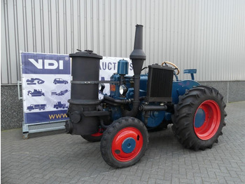 Tractor LANZ BULLDOG