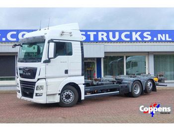 Camión chasis MAN TGX