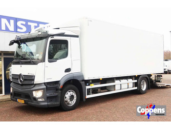 Camión caja cerrada MERCEDES-BENZ Actros 1840