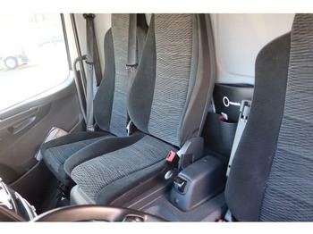 Camión caja cerrada Mercedes-Benz Atego 1321L Bakwagen Laadklep 2000kg / 3 Stoelen!!: foto 5