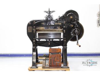 Máquina de corte de papel