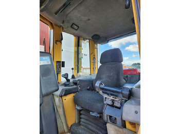 Bulldozer CAT D6N LGP: foto 5