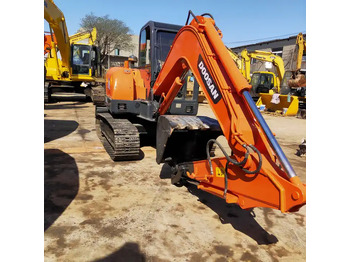 Excavadora de cadenas DOOSAN DH55-V