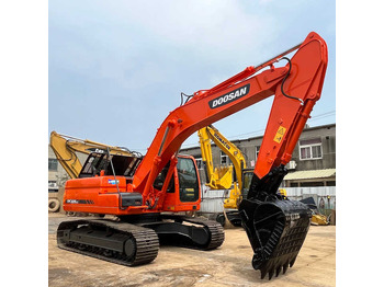 Excavadora de cadenas DOOSAN DX225