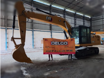 Excavadora de cadenas CATERPILLAR 320D3