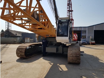 Grúa sobre orugas LIEBHERR